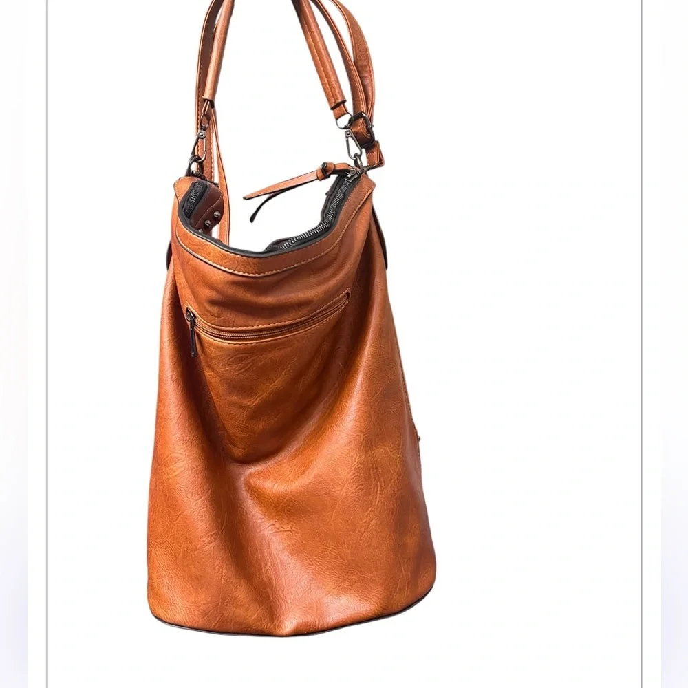 Sam and Hadley Large Faux Leather Barrel Bucket Bag Hobo Boho Rivets